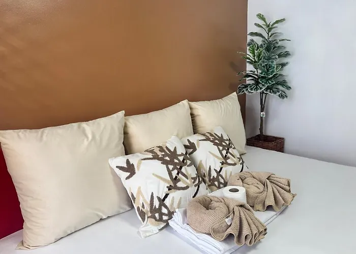 Shore Residences Apple Near Airport, Moa & Smx By Prime 624 Manila